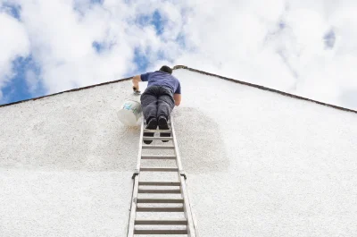 Peinture extérieure à la Trinité-Surzur — façades et ravalement